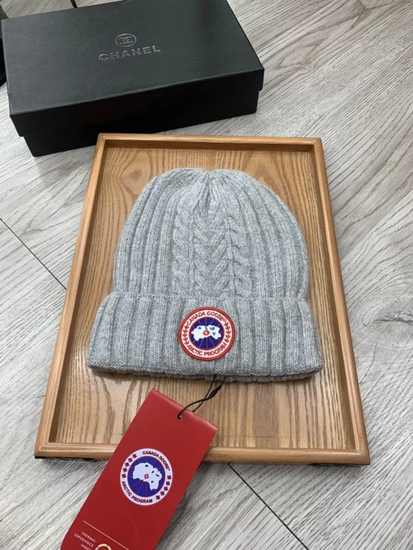 103 - CG - Ribbed Beenie Hat